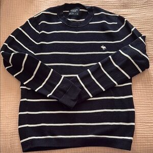 Abercrombie Men's Navy Striped Sweater
